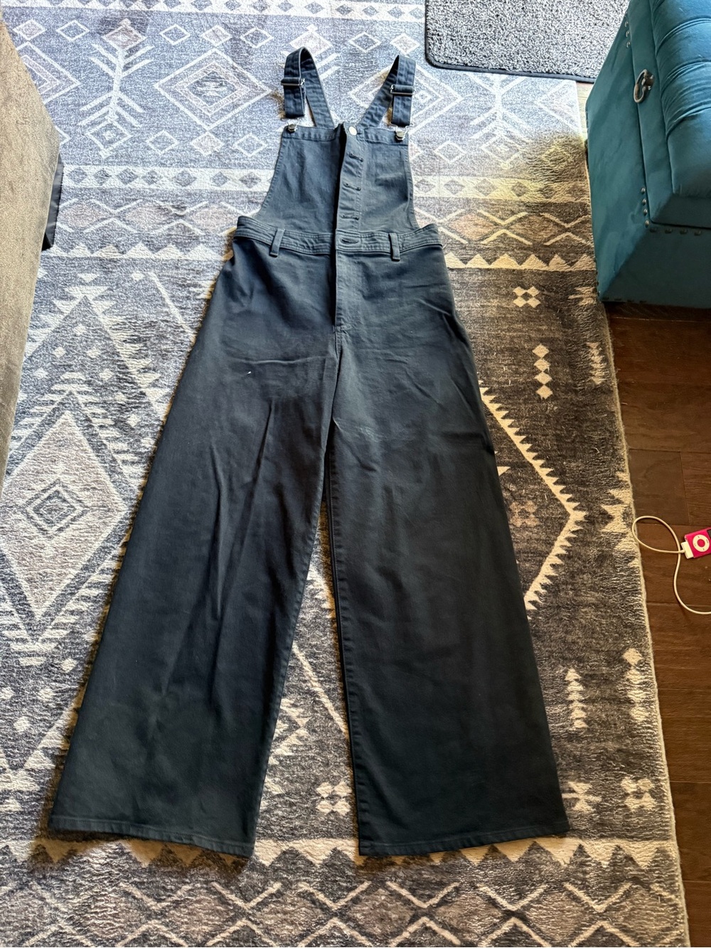 Universal Thread Black Wide-Leg Overall Jumpsuit with Adjustable Straps